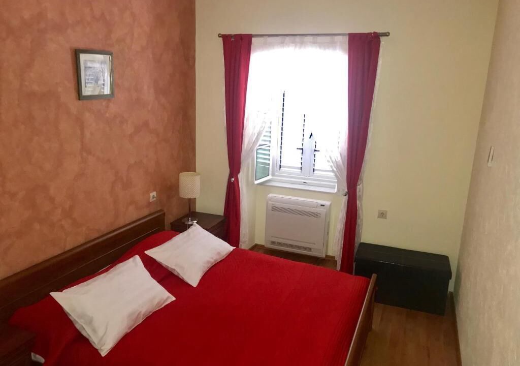 Photo of Bedroom in Kotor