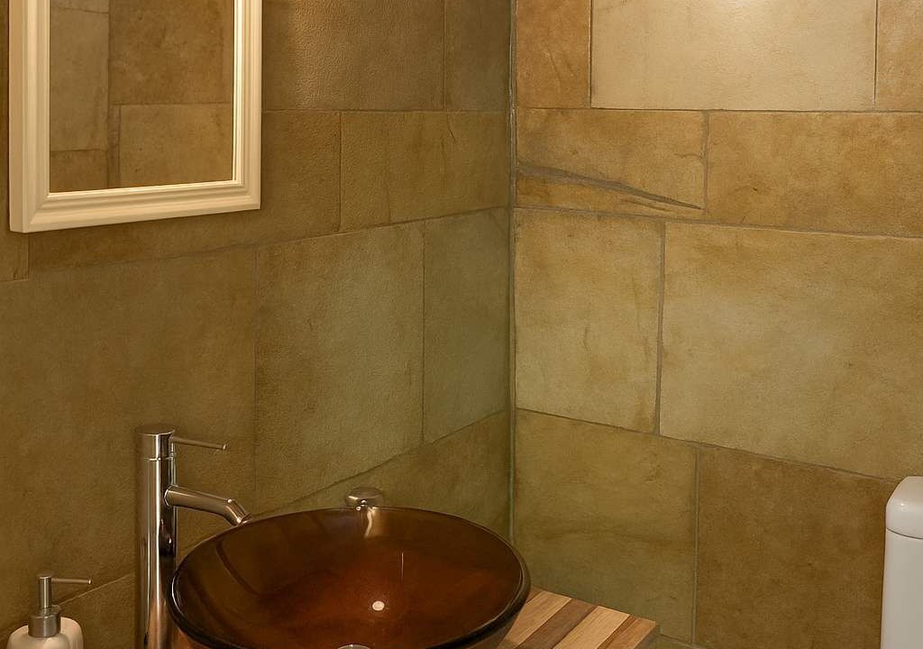Photo of Bathroom in Monemvasia