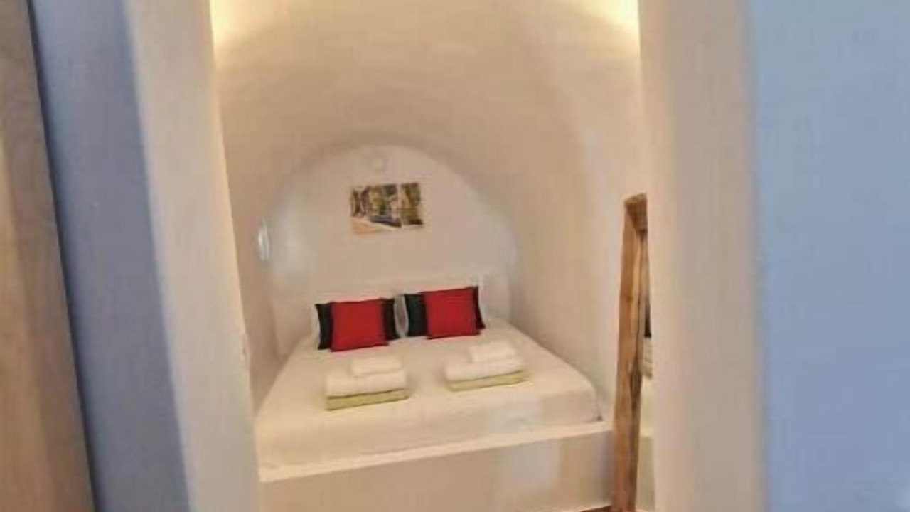 Photo of Bedroom in Emporio