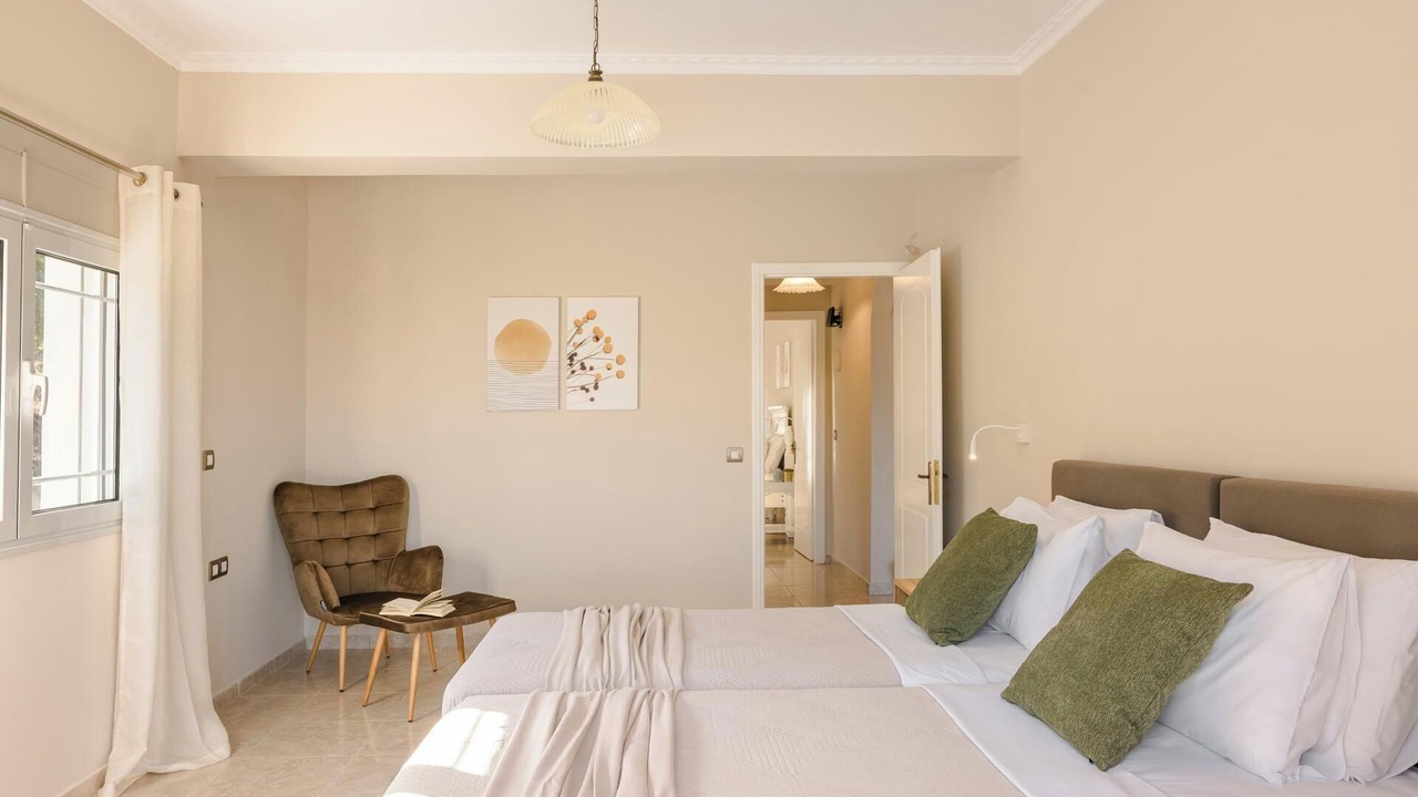 Photo of Bedroom in Katapodata
