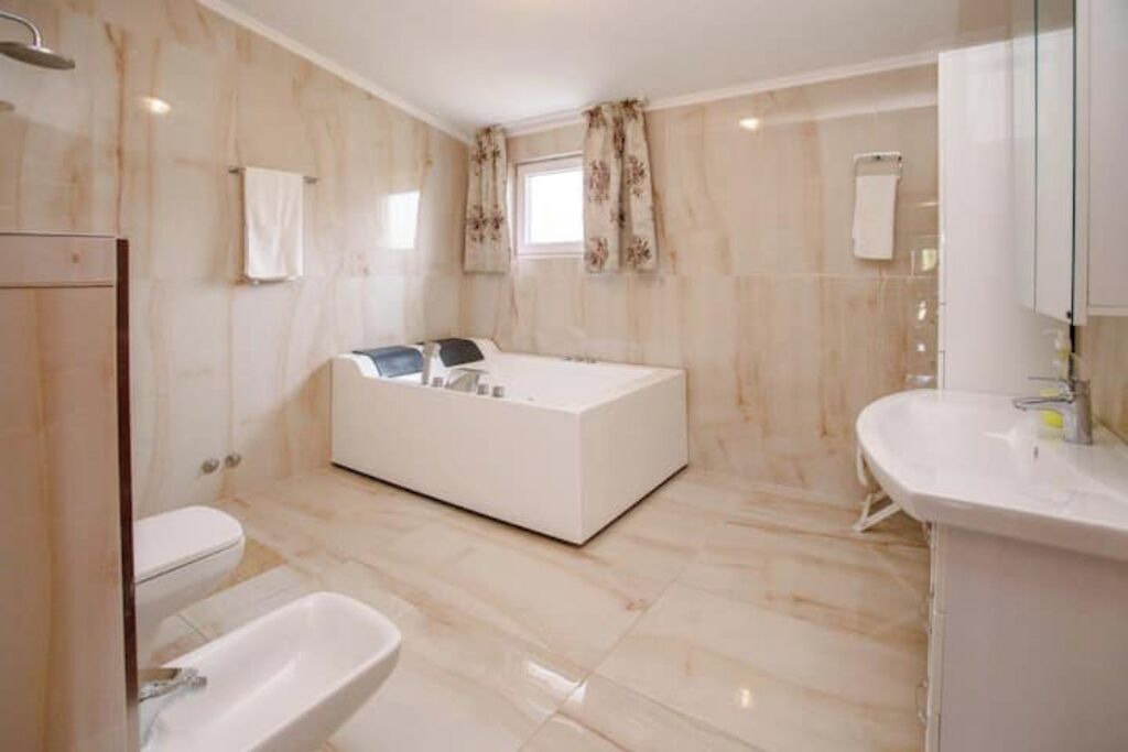 Photo of Bathroom in Susanj