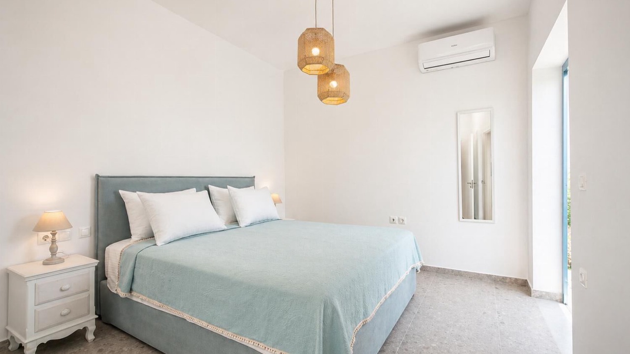 Photo of Bedroom in Kalathos