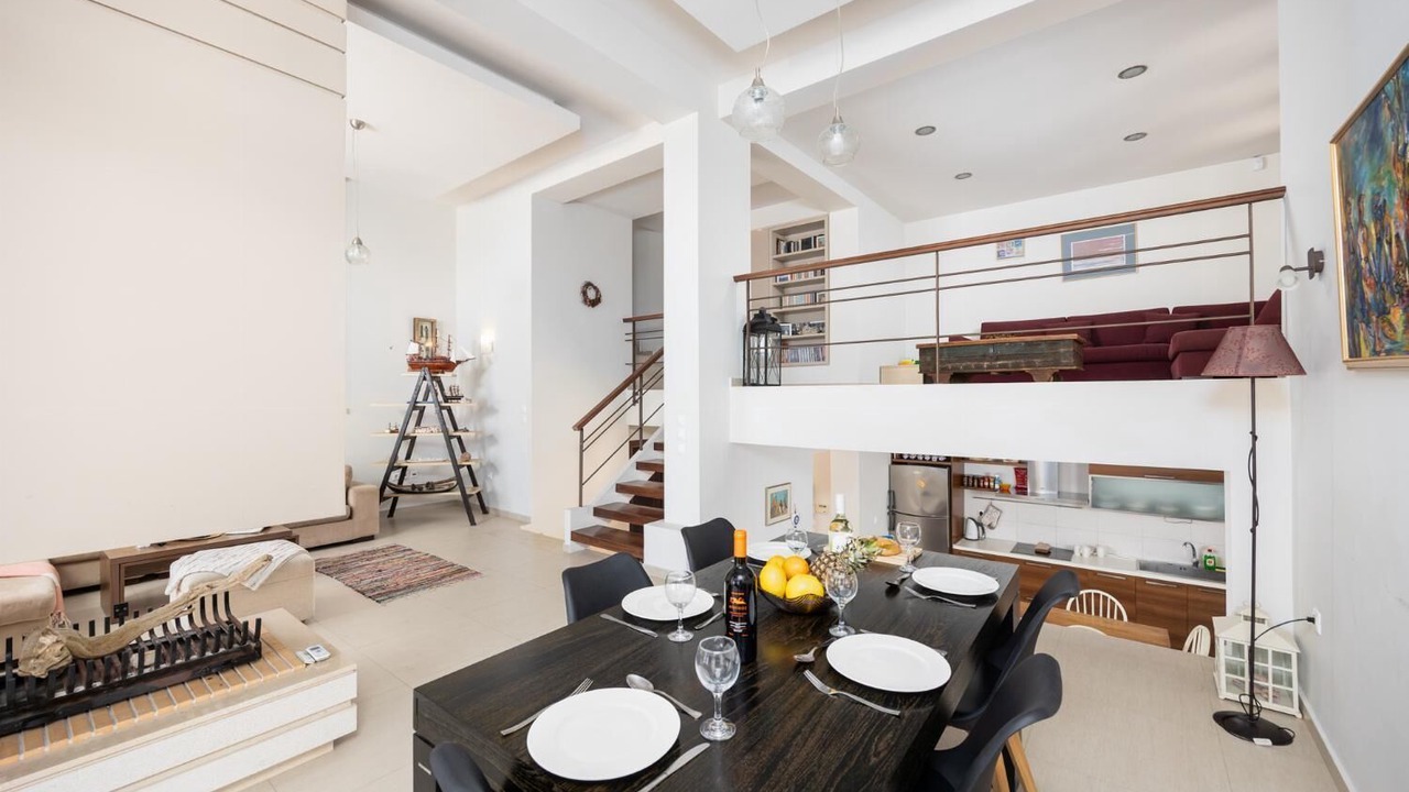 Photo of Livingroom in Gennadi