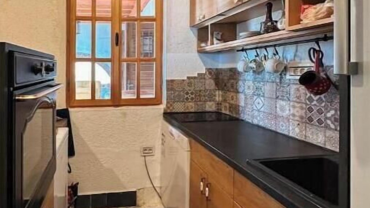 Photo of Kitchen in Podmaine