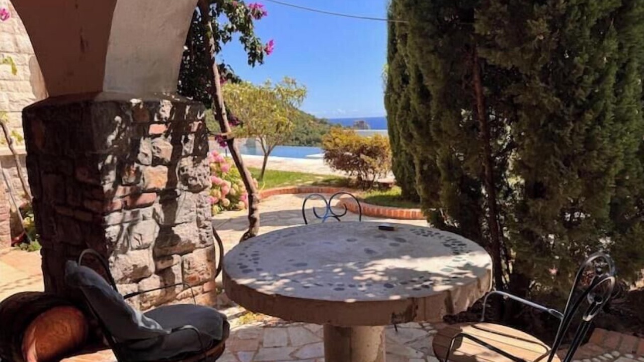 Photo of Outdoor in Podmaine