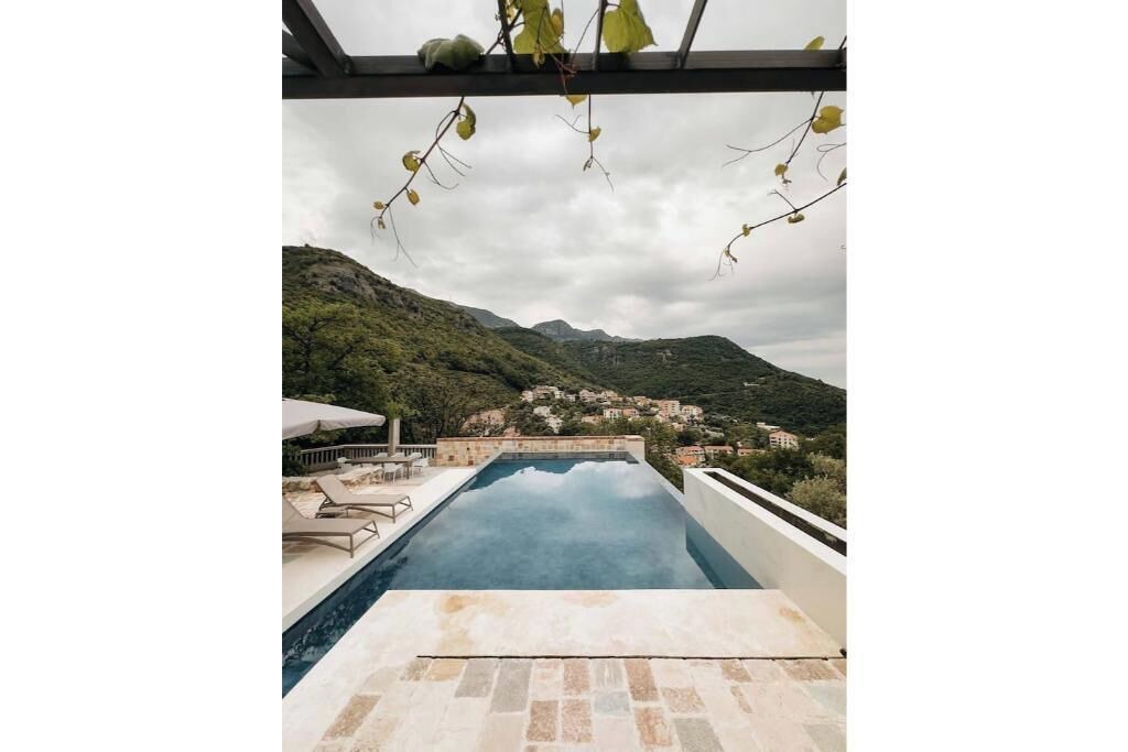 Photo of Outdoor in Podmaine