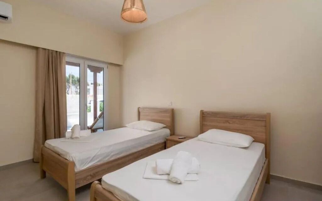 Photo of Bedroom in Adamas