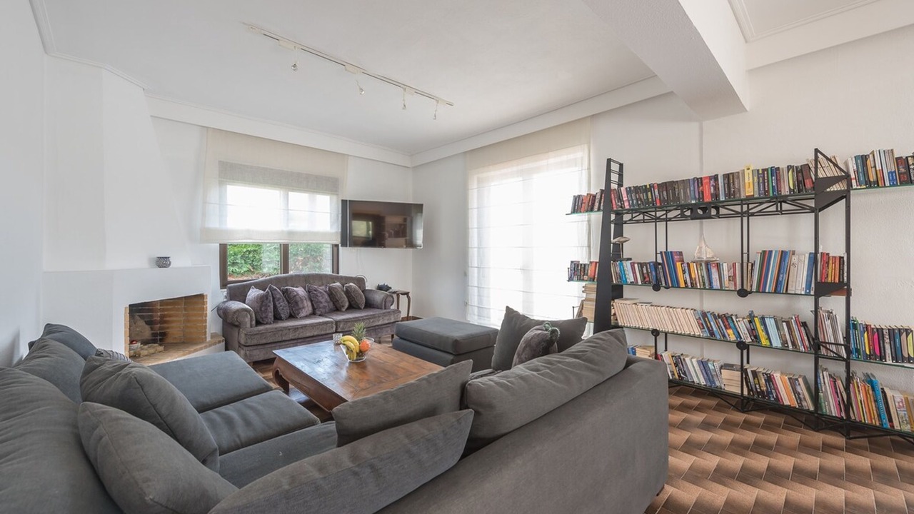 Photo of Livingroom in Lavreotiki