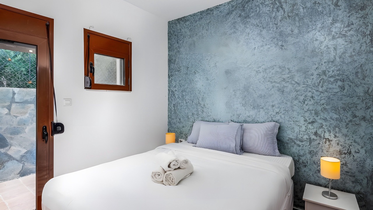Photo of Bedroom in Gennadi