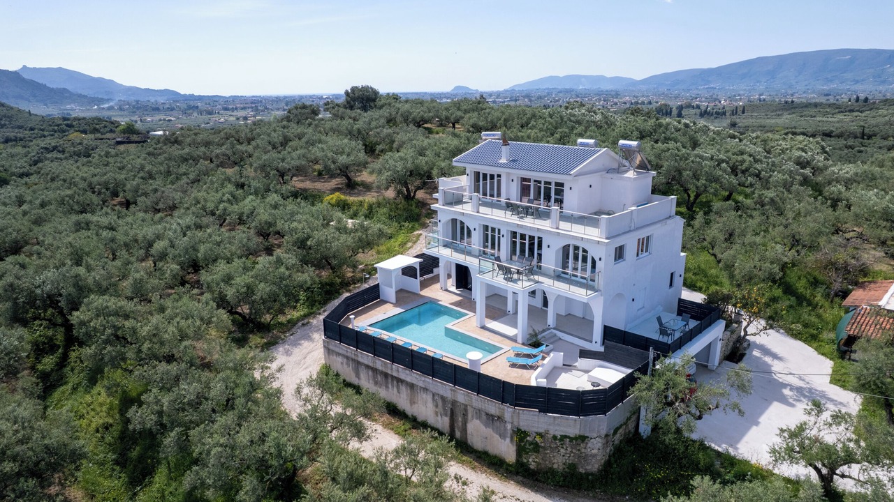 Photo of Outdoor in Tsilivi