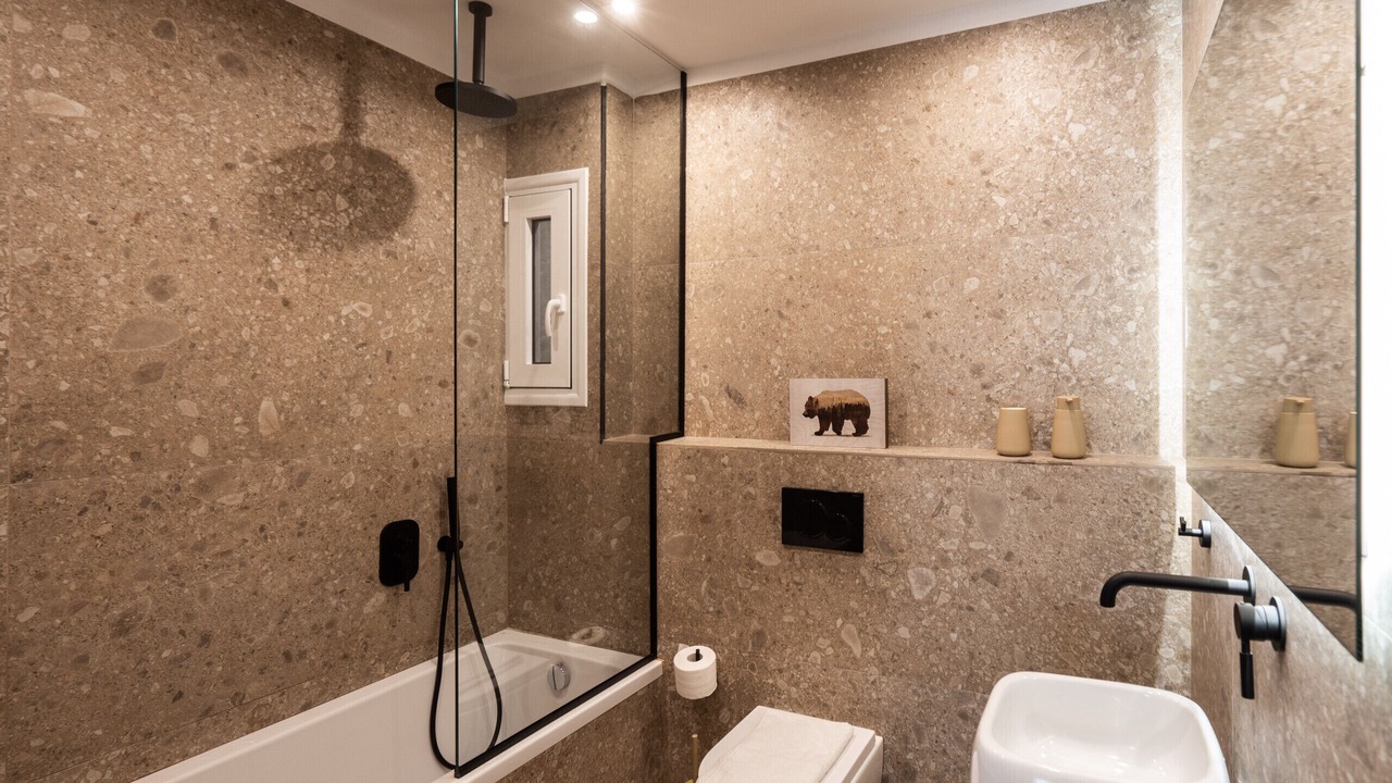 Photo of Bathroom in Petralona