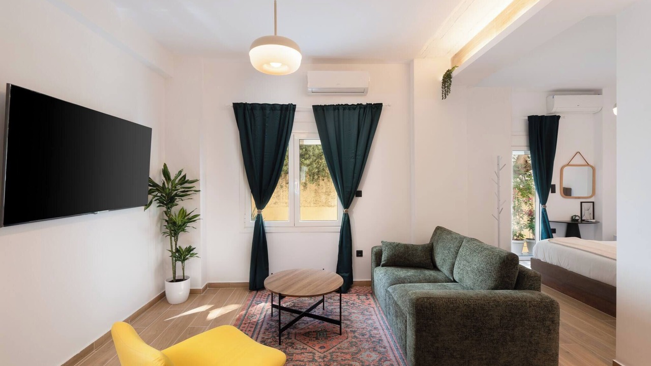 Photo of Livingroom in Petralona