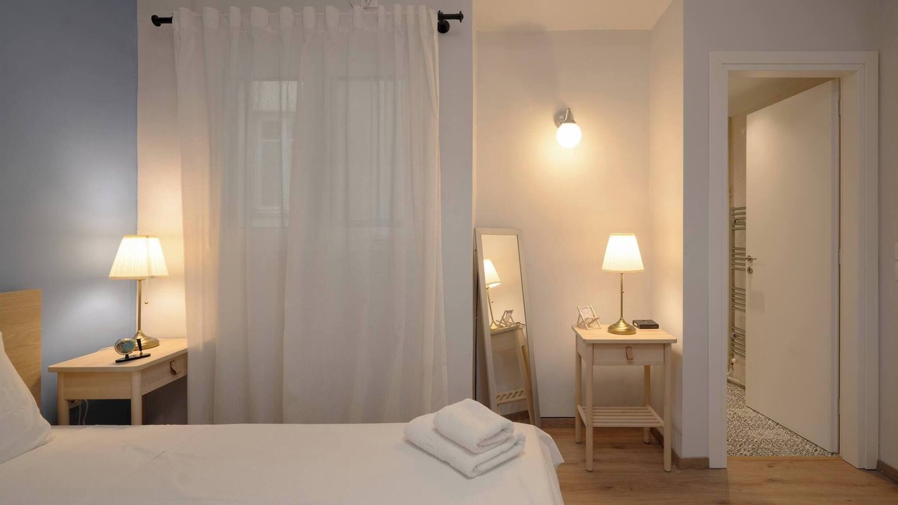 Photo of Bedroom in Exarhia