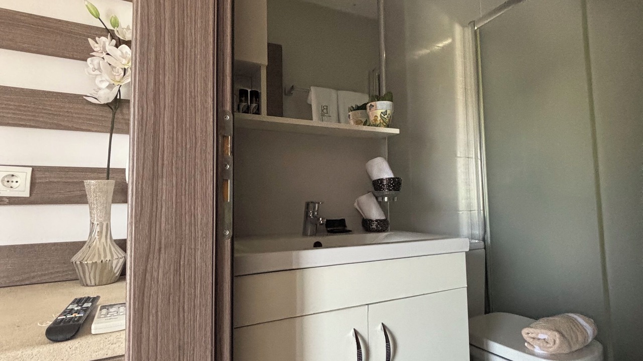 Photo of Bathroom in Haraki
