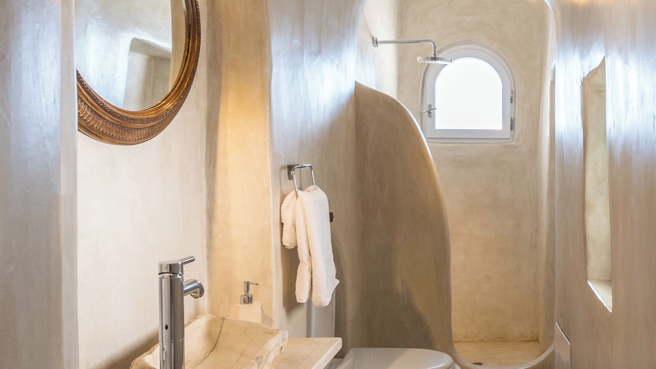 Photo of Bathroom in Oia