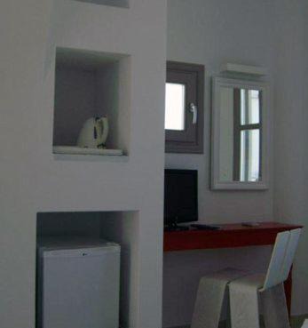 Photo of Others in Chora Folegandros