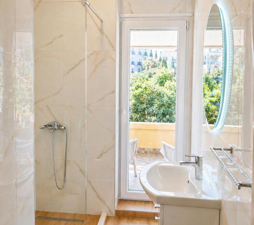 Photo of Bathroom in Centar