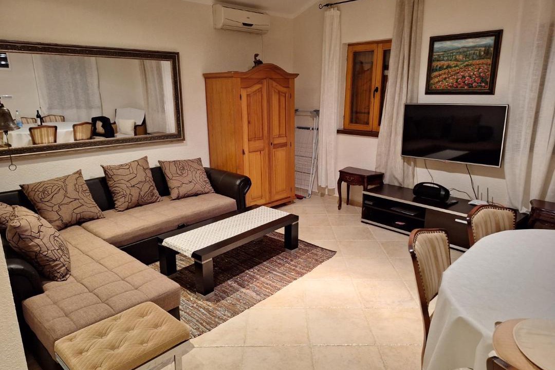 Photo of Livingroom in Canj