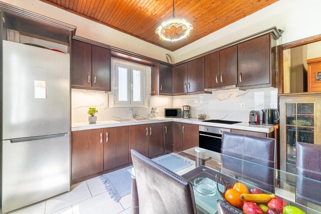 Photo of Kitchen in Chlomatiana