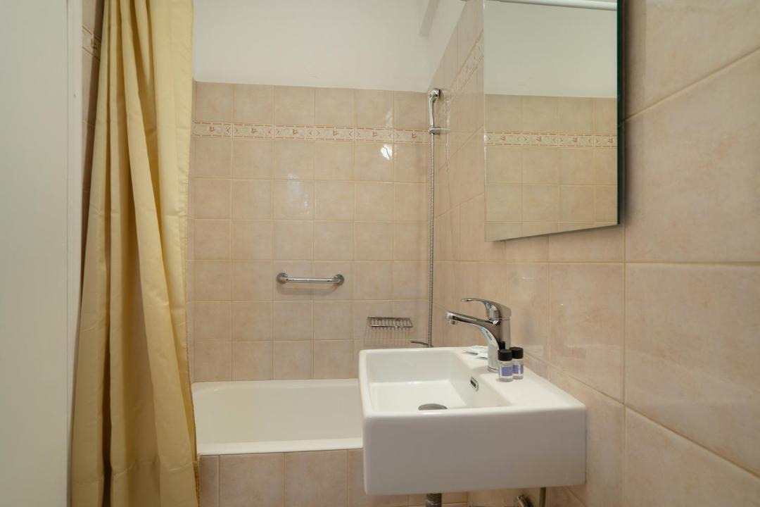 Photo of Bathroom in Poros
