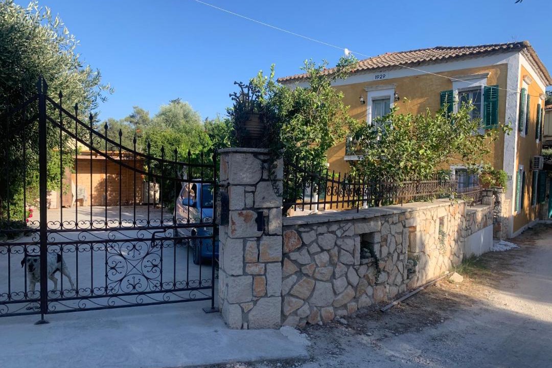 Photo of Others in Neromilos