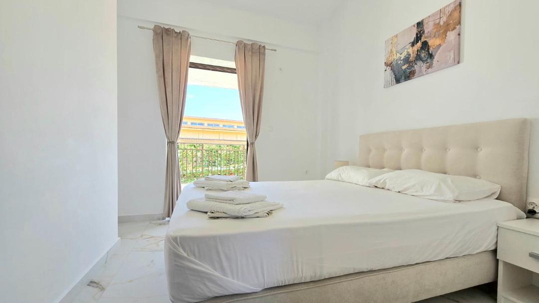 Photo of Bedroom in Polichrono