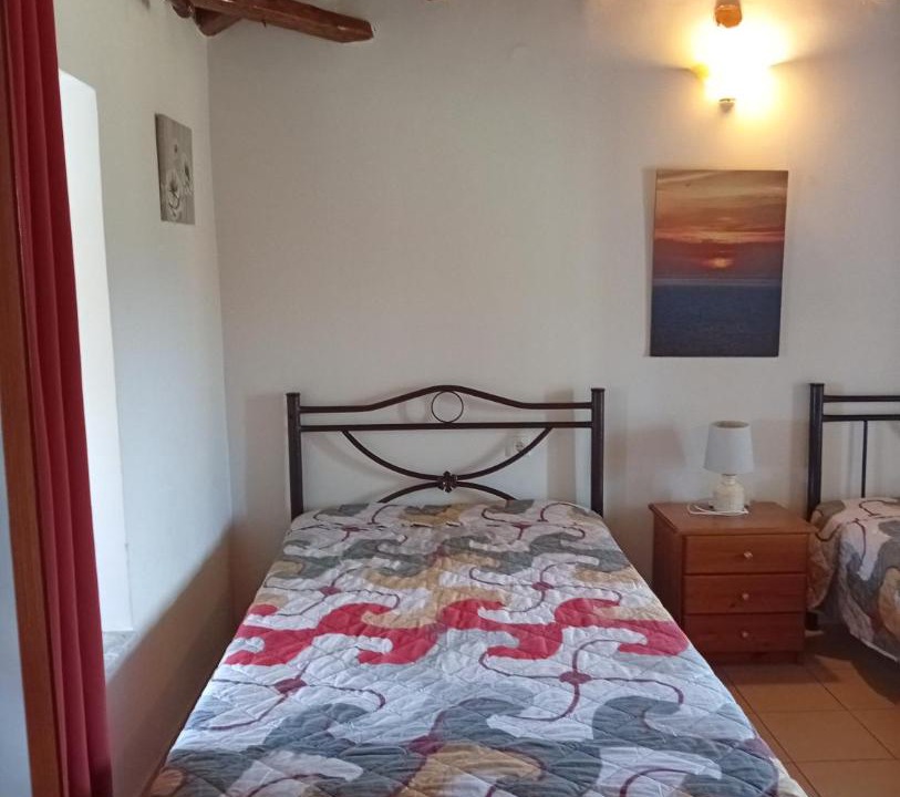 Photo of Bedroom in Skoutari