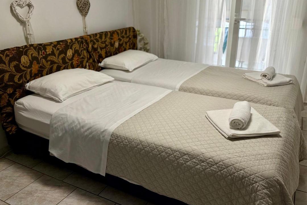 Photo of Bedroom in Platia Viktorias