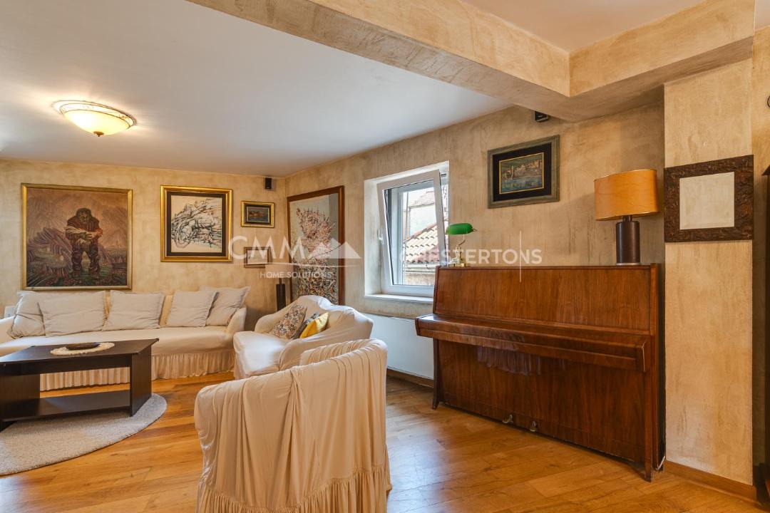 Photo of Others in Old Town