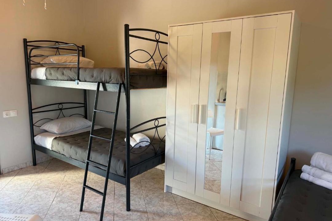 Photo of Bedroom in Plitra
