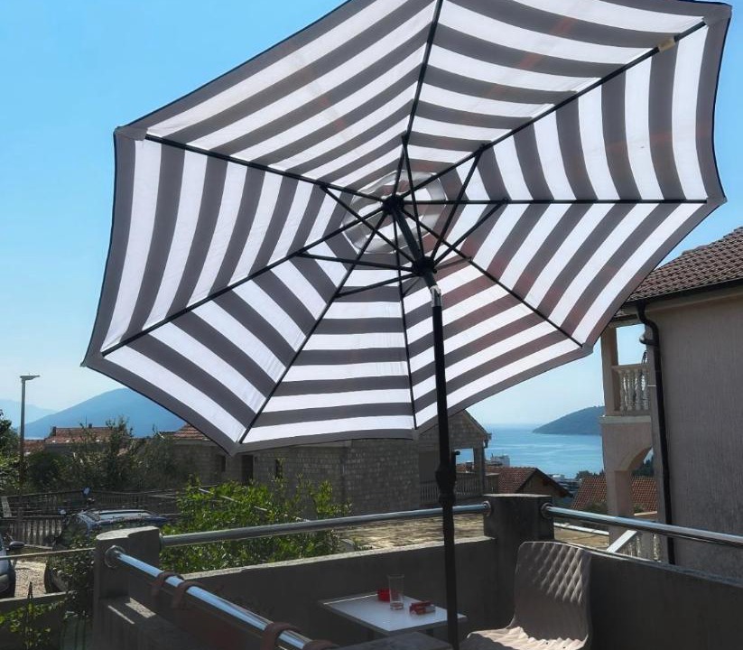 Photo of Patio Balcony in Igalo