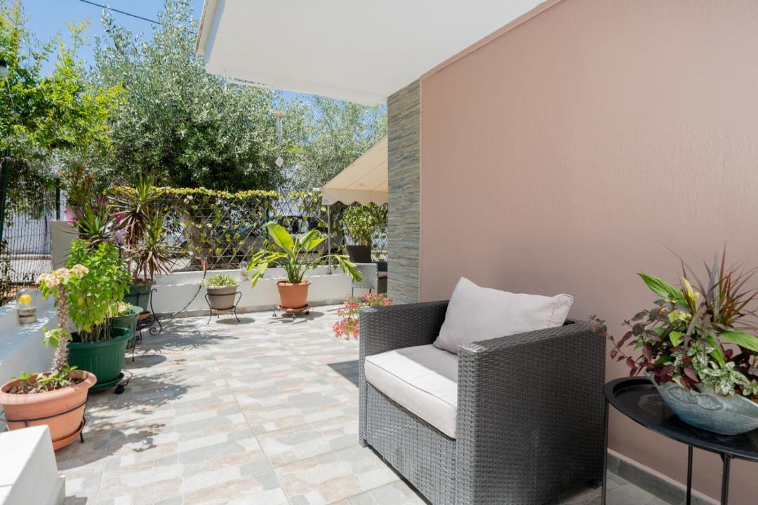 Photo of Patio Balcony in Markopoulon