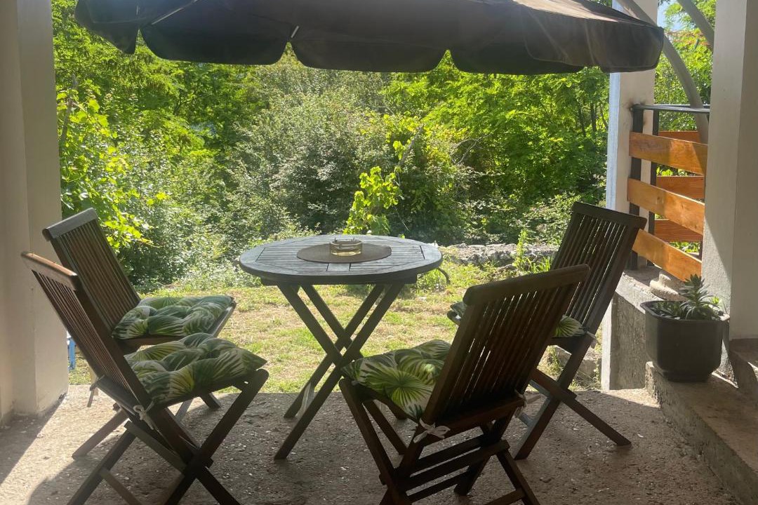 Photo of Patio Balcony in Limljani