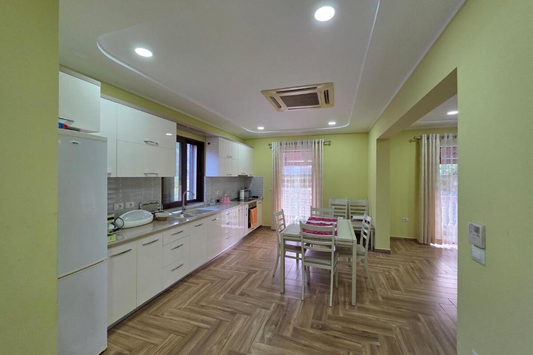 Photo of Kitchen in Sakës