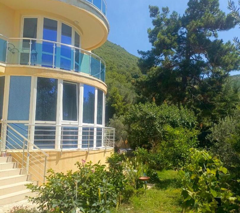 Photo of Others in Petrovac