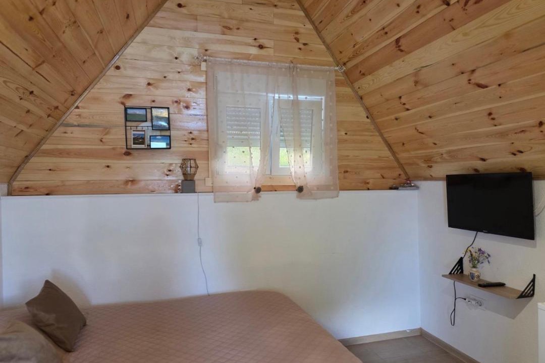 Photo of Bedroom in Virak