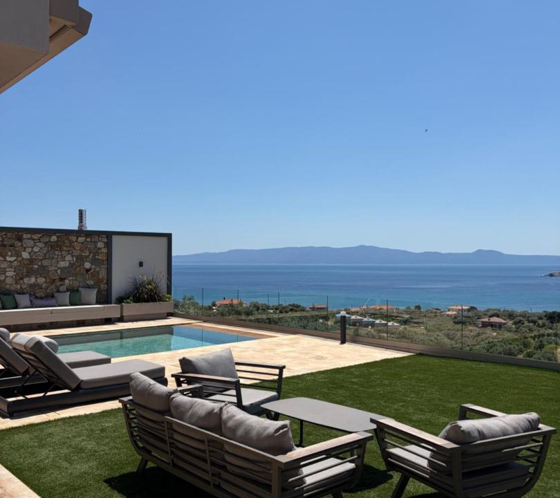 Photo of Others in Ouranoupoli