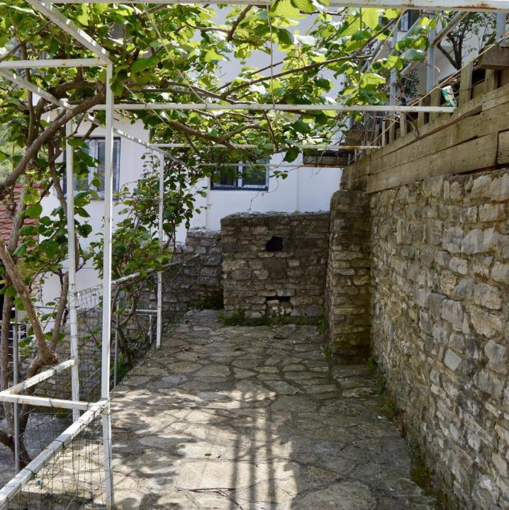 Photo of Others in Lepetane