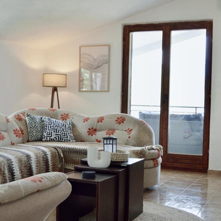 Photo of Livingroom in Lepetane