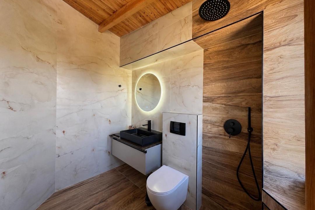 Photo of Bathroom in Ksamil