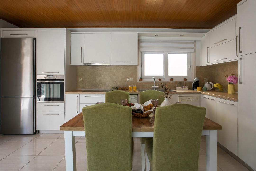 Photo of Kitchen in Petaloudes