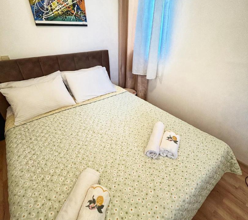 Photo of Bedroom in Igalo