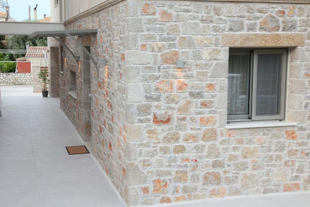 Photo of Others in Apolpaina
