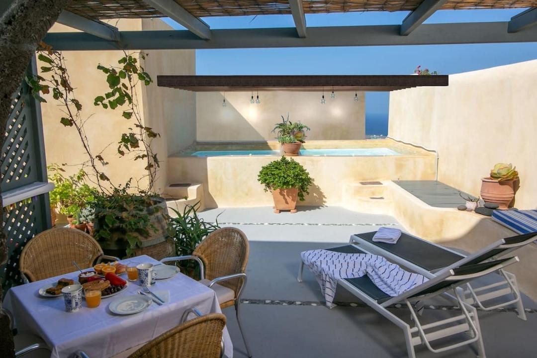 Photo of Patio Balcony in Finikia