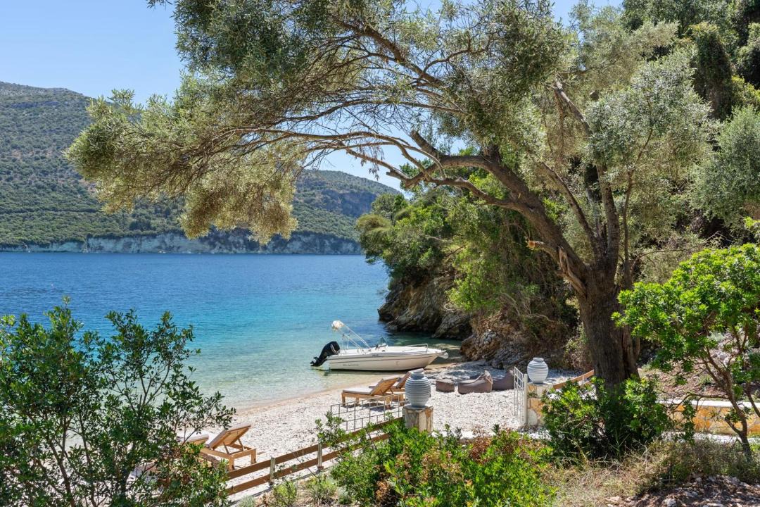 Photo of Others in Mikros Gialos
