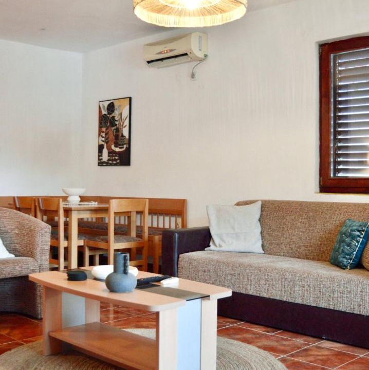 Photo of Livingroom in Lepetane
