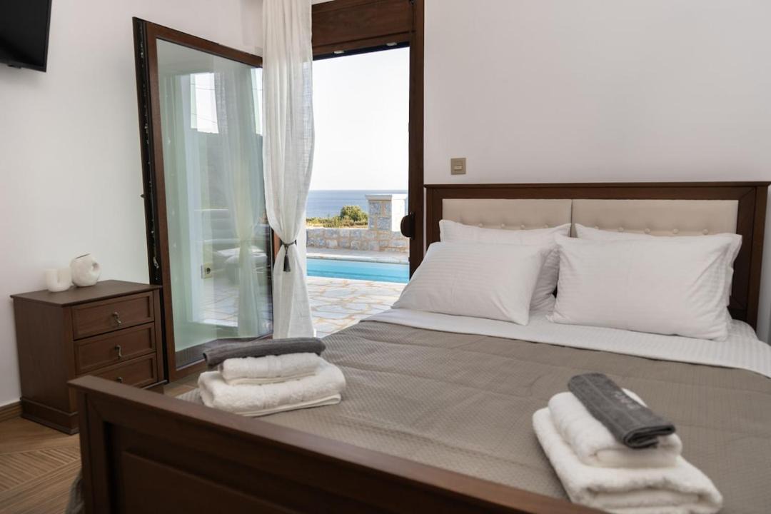 Photo of Bedroom in Omales