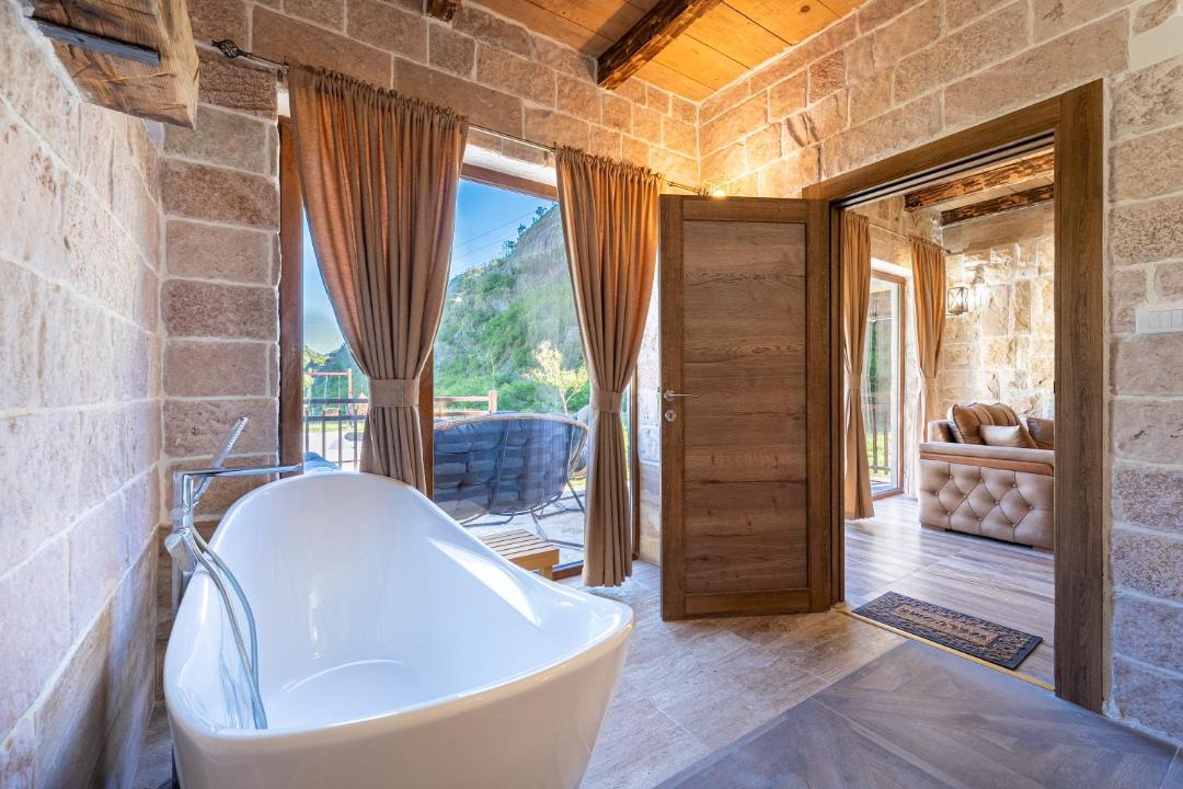 Photo of Bathroom in Savnik