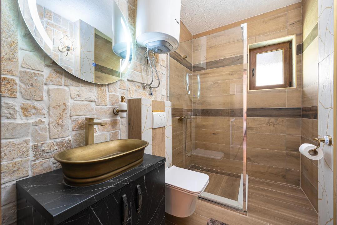 Photo of Bathroom in Savnik
