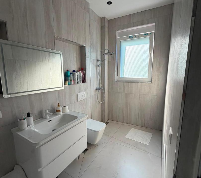 Photo of Bathroom in Qerek